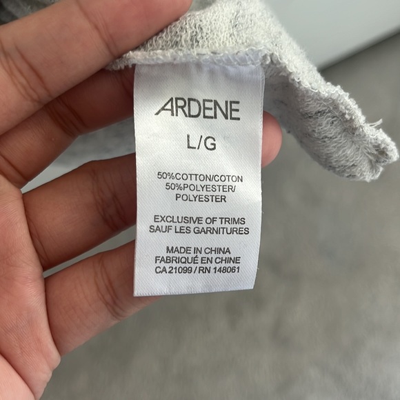 Ardene: cropped hoddie: size Large - Picture 4 of 4
